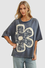 Load image into Gallery viewer, FREE SPIRIT FLORAL PATCH TOP