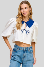 Load image into Gallery viewer, Contrast Peter Pan Collar Cropped Top