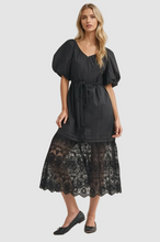 Load image into Gallery viewer, Puff Sleeve Tiered Lace Midi Dress