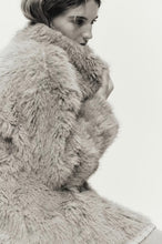 Load image into Gallery viewer, STAND-UP COLLAR COAT
