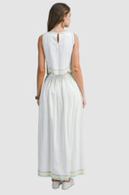 Load image into Gallery viewer, EMBROIDERED MAXI SKIRT