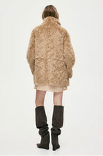 Load image into Gallery viewer, STAND-UP COLLAR COAT