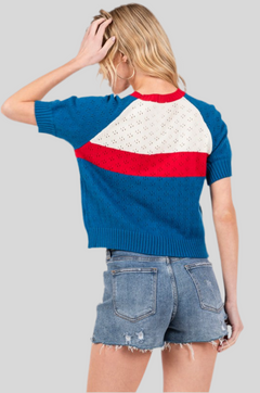 AMERICANA KNIT CROCHET SHORT SLEEVE CROP TOP