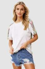 Load image into Gallery viewer, Lucianas Aztect Print Top
