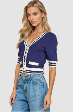 Short Sleeve Scalloped Neckline Knit Cardigan