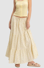 Load image into Gallery viewer, FLORAL TIERED SKIRT
