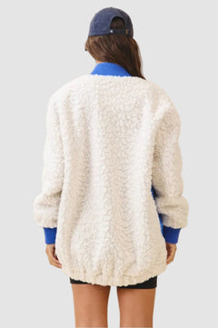 Textured Contrast Pocket Fleece Jacket