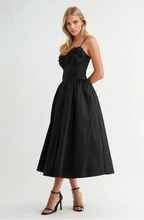 Load image into Gallery viewer, Party dress-Bloom Applique Midi Dress
