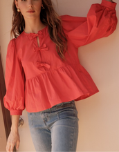 Load image into Gallery viewer, Bow ties peplum top with U-neck RED
