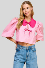 Load image into Gallery viewer, Contrast Peter Pan Collar Cropped Top
