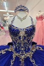 Load image into Gallery viewer, Elegant Quince Dress with Removable Halter
