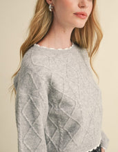Load image into Gallery viewer, CABLE KNIT CROPPED SWEATER
