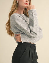 Load image into Gallery viewer, CABLE KNIT CROPPED SWEATER
