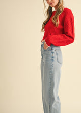 Load image into Gallery viewer, CABLE KNIT CROPPED SWEATER

