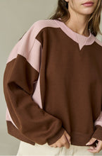Load image into Gallery viewer, Olivia Contrast Pullover w/ Asymmetrical Hemline
