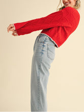 Load image into Gallery viewer, CABLE KNIT CROPPED SWEATER
