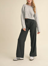 Load image into Gallery viewer, CABLE KNIT CROPPED SWEATER
