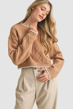 CABLE KNIT CROPPED SWEATER