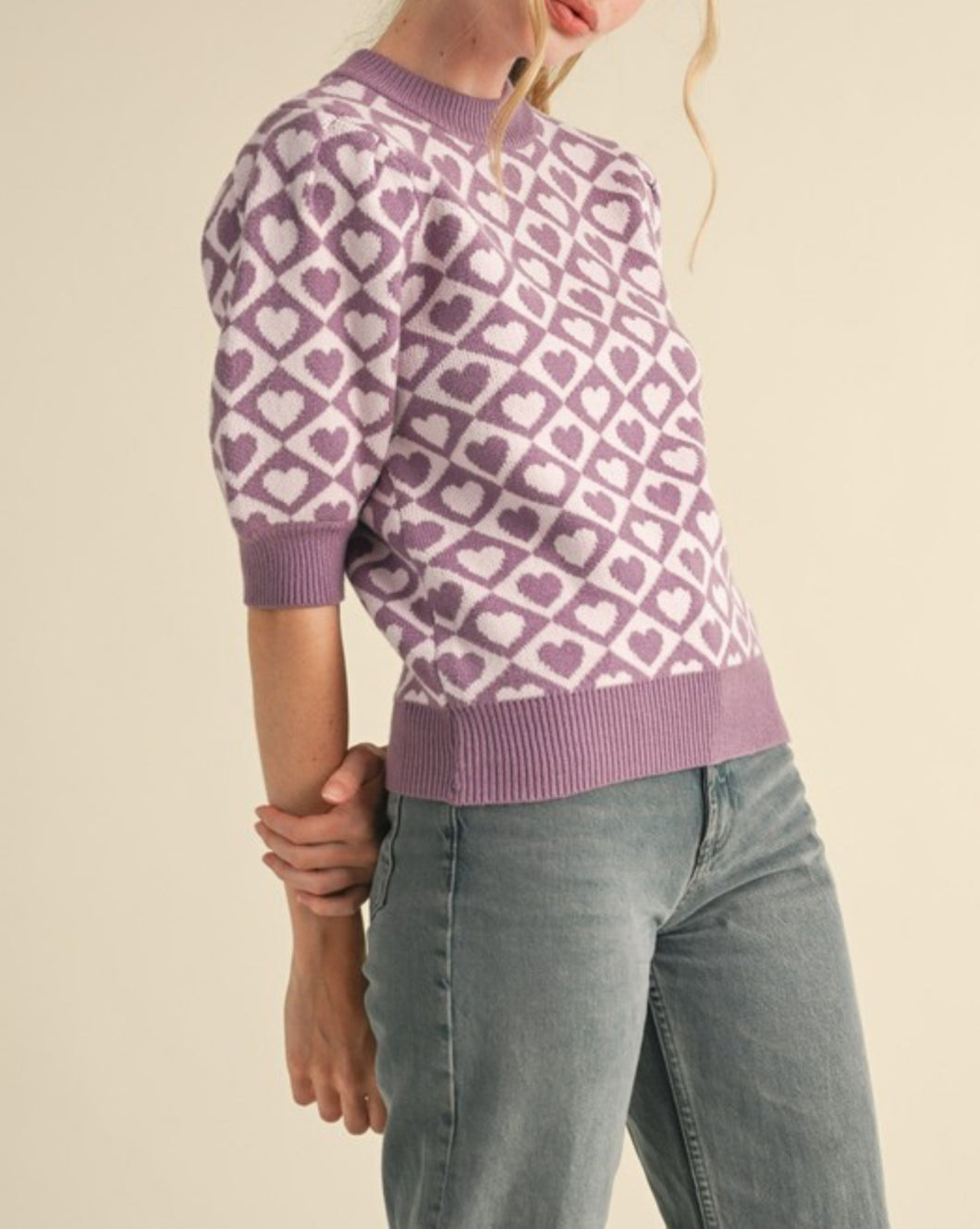 CHECKERED HEART MOCK NECK SHORT SLEEVE
SWEATER