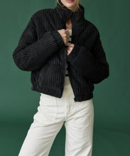 Load image into Gallery viewer, Corduroy Padded Jacket
