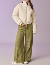 Load image into Gallery viewer, Corduroy Padded Jacket
